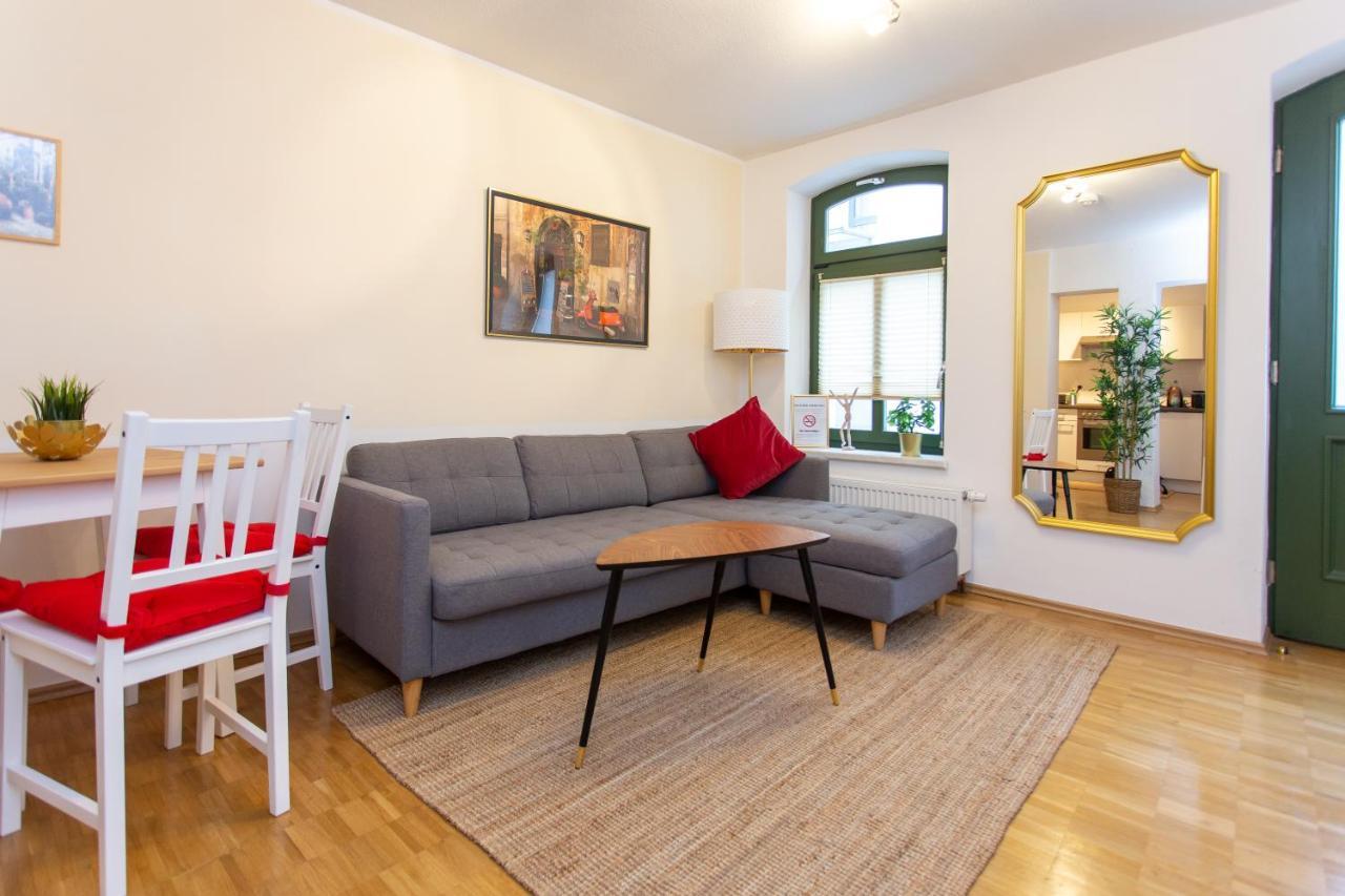 Fullhouse - Halle - R6 Apartments - Smarttv - Nespresso Buitenkant foto