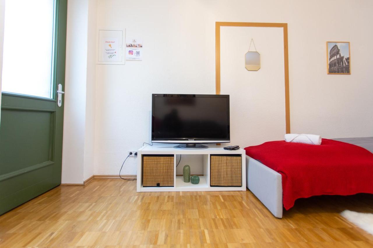 Fullhouse - Halle - R6 Apartments - Smarttv - Nespresso Buitenkant foto