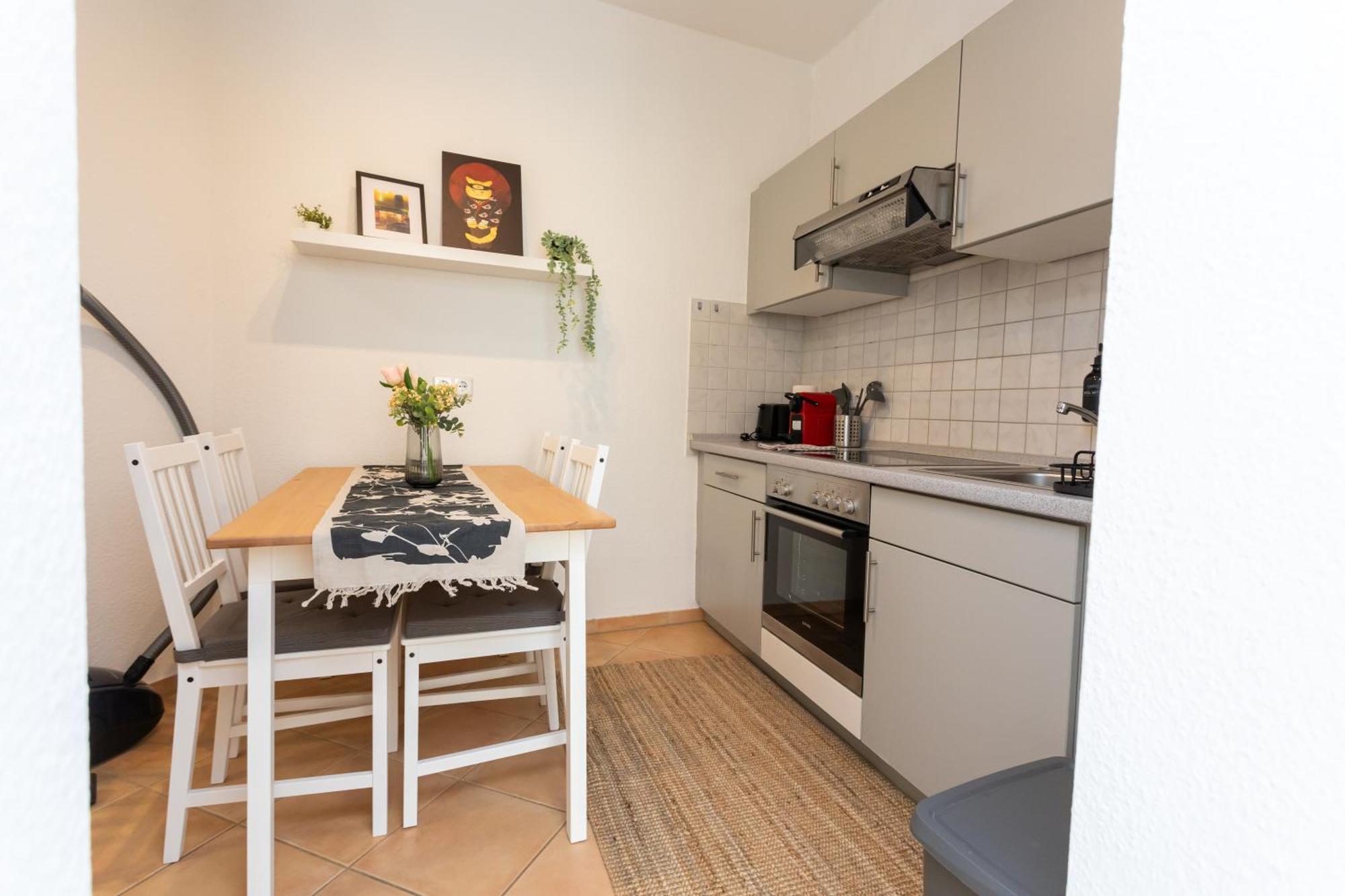 Fullhouse - Halle - R6 Apartments - Smarttv - Nespresso Buitenkant foto
